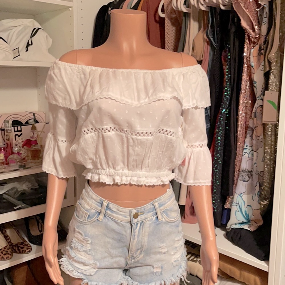 Forever 21 off the shoulder crop top